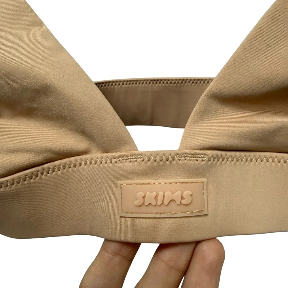 SKIMS Signature Swim Plunge‎ Bikini Top Ochre Tan Size Small Adjustable Straps